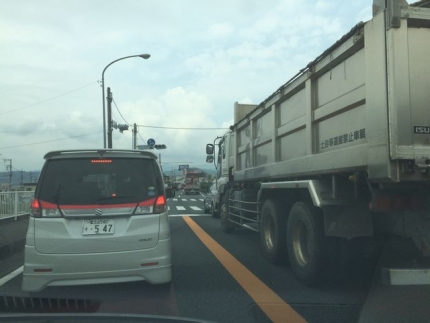 西富士道路は渋滞