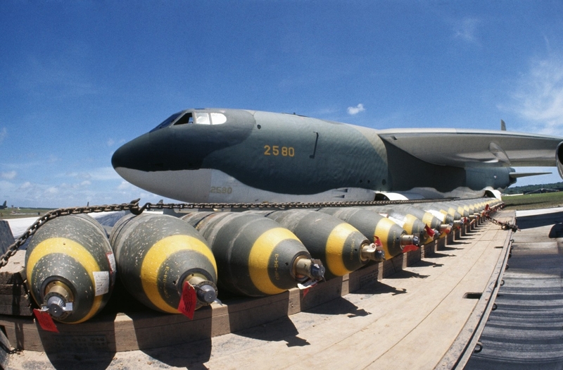 b-52 bomber